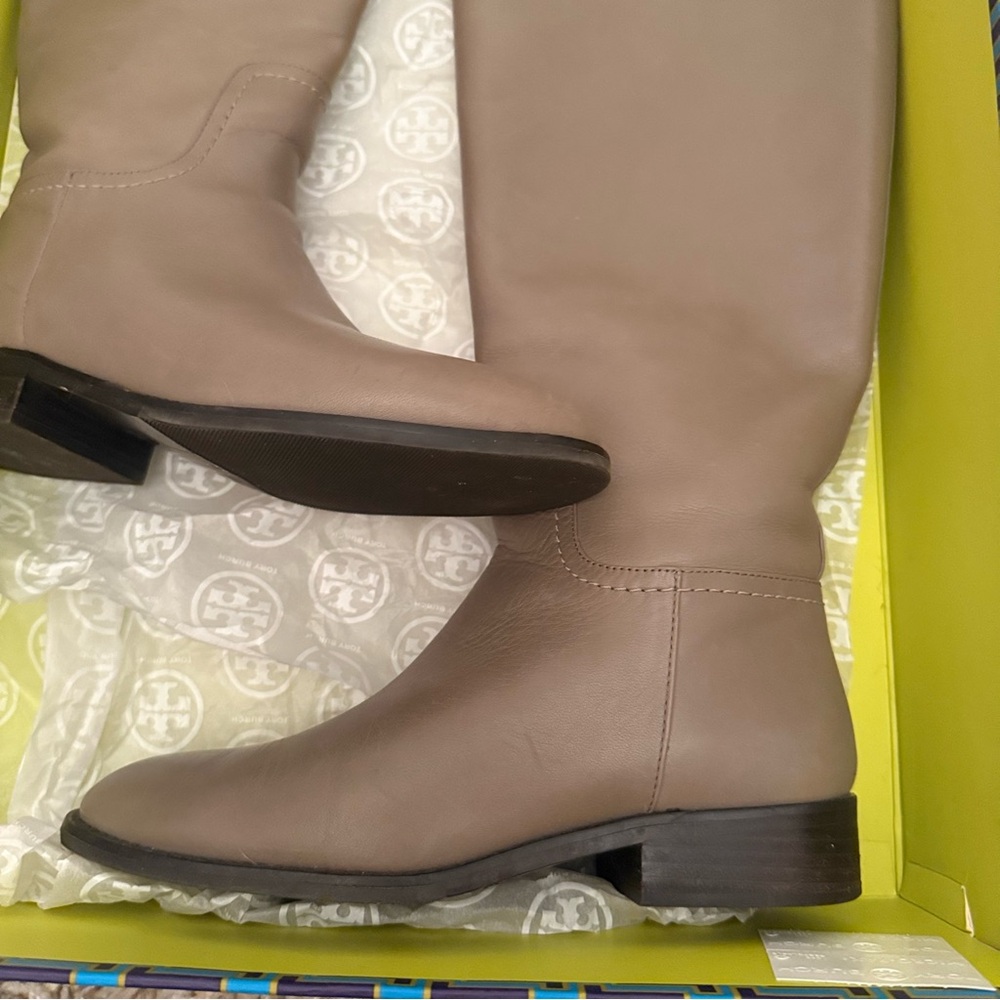TORY BURCH ASHLYNN RIDING BOOT PORCINI US Women’s Size 6 Tall Boot w/ Box - Picture 5 of 16